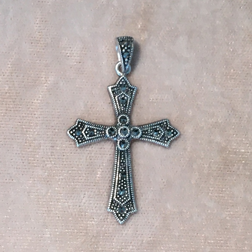 Sterling Silver marcasite cross